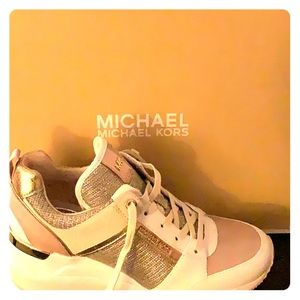 New in box never used size 7